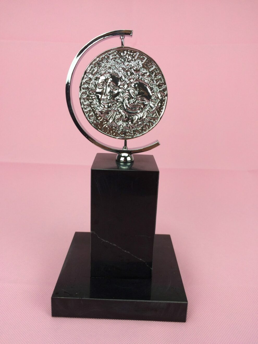 Zinc Alloy Tony Awards Replica Metal Trophy 50